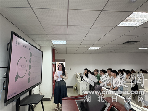校村聯手育新機，“苕隊長”紅薯粉條觸網加速跑——一份市場營銷策劃服務藍圖